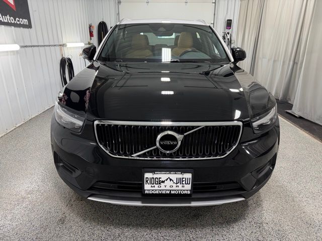 2019 Volvo XC40 Momentum - Photo 2