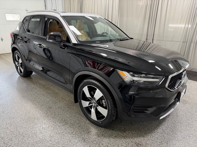 2019 Volvo XC40 Momentum - Photo 3