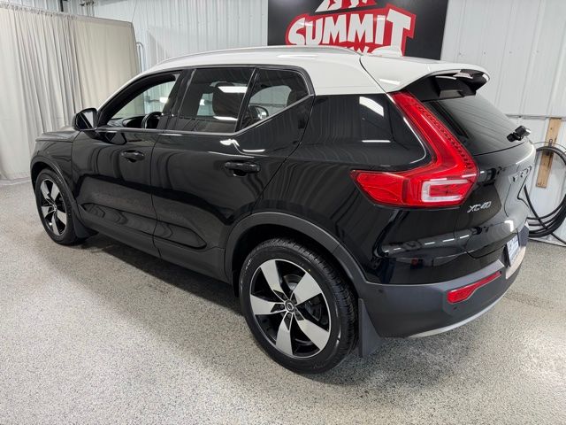 2019 Volvo XC40 Momentum - Photo 6