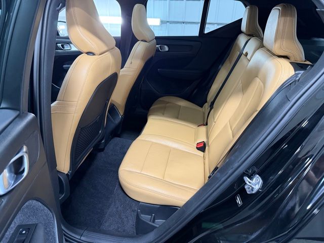 2019 Volvo XC40 Momentum - Photo 11