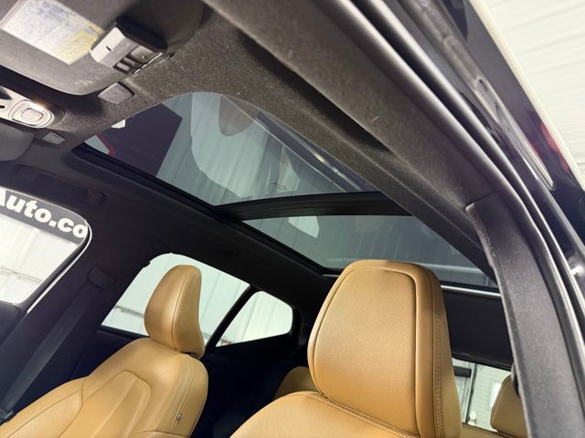 2019 Volvo XC40 Momentum - Photo 18