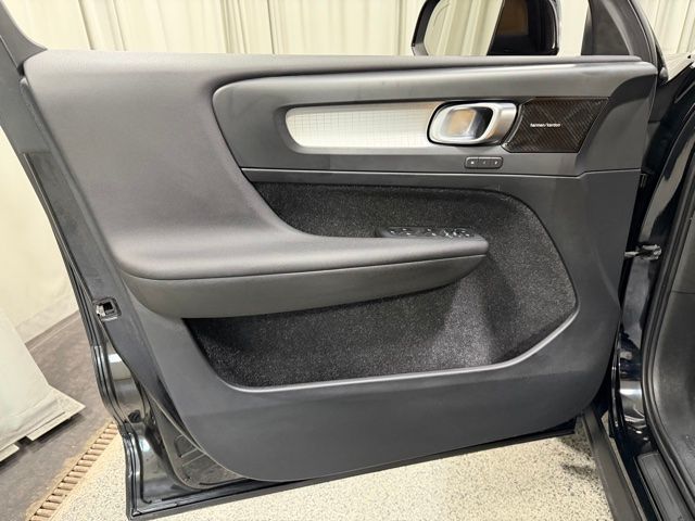 2019 Volvo XC40 Momentum - Photo 19