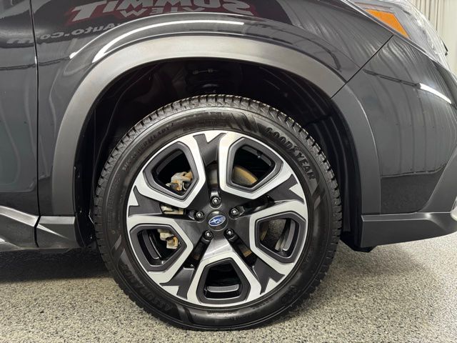 2023 Subaru Ascent Limited - Photo 29