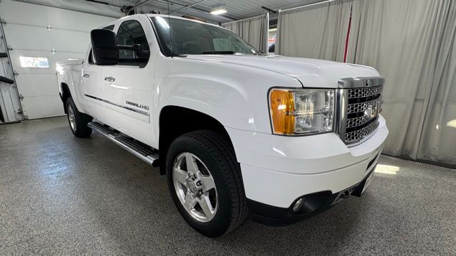 2013 GMC Sierra 2500 Denali HD Denali - Photo 3