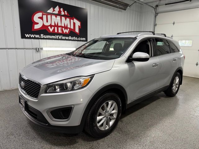 2016 Kia Sorento LX V6 AT 4WD's photo