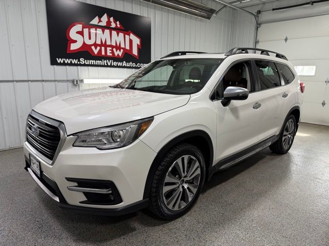 2019 Subaru Ascent Touring's photo