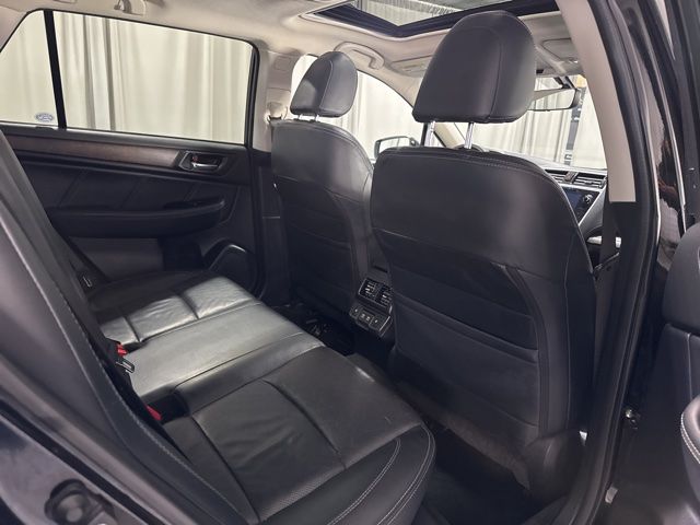 2019 Subaru Outback Limited - Photo 11