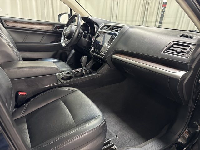 2019 Subaru Outback Limited - Photo 12