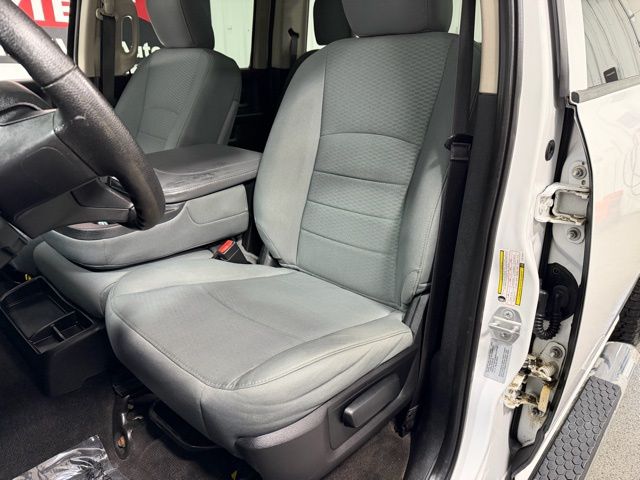 2017 RAM Ram 2500 Pickup Tradesman - Photo 17