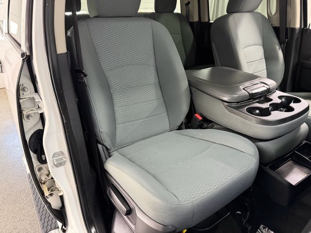2017 RAM Ram 2500 Pickup Tradesman - Photo 18