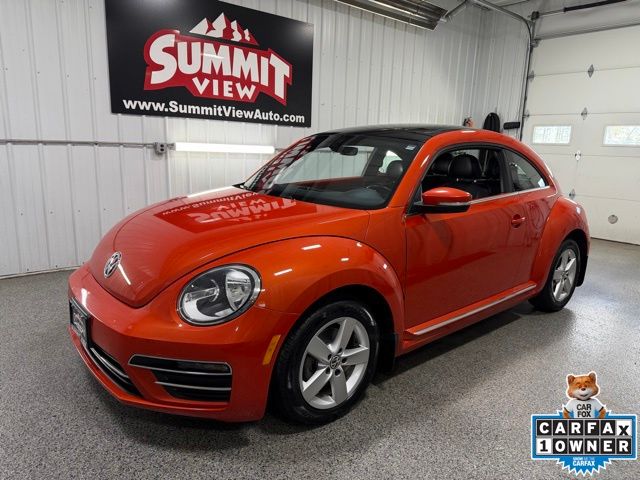 2019 Volkswagen Beetle 2.0T SE Auto's photo
