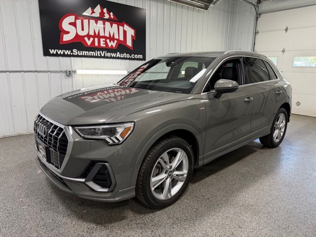 2020 Audi Q3 45 TFSI S Line Premium Plus quattro's photo
