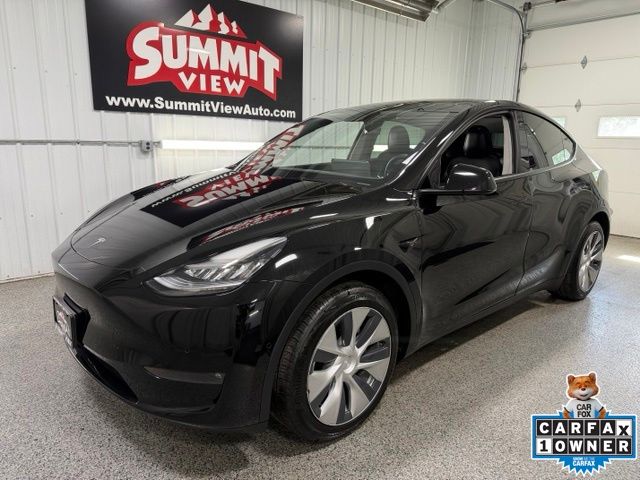2021 Tesla Model Y Long Range Dual Motor All-Wheel Drive's photo