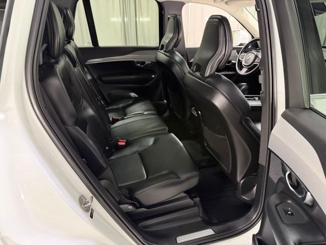 2023 Volvo XC90 Core - Photo 9