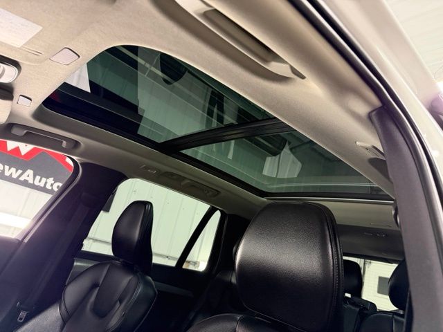 2023 Volvo XC90 Core - Photo 19