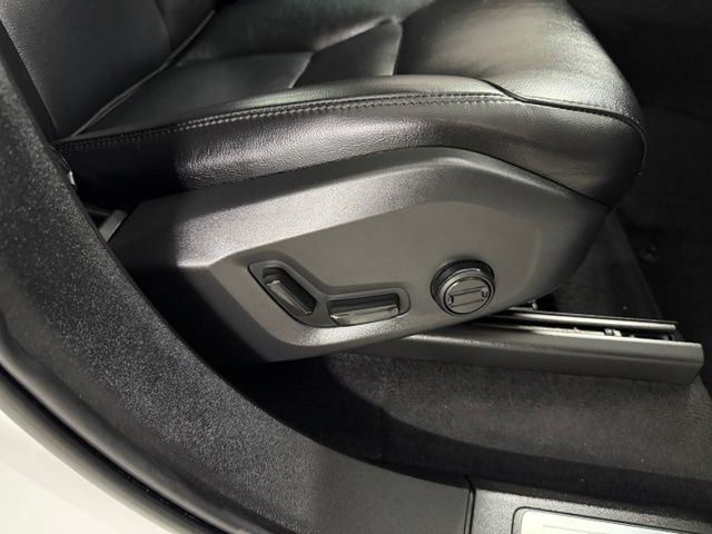 2023 Volvo XC90 Core - Photo 26