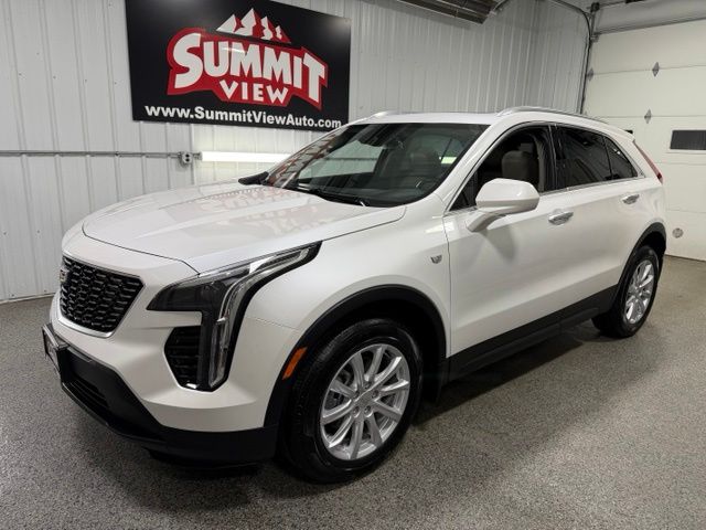 2022 Cadillac XT4 Luxury