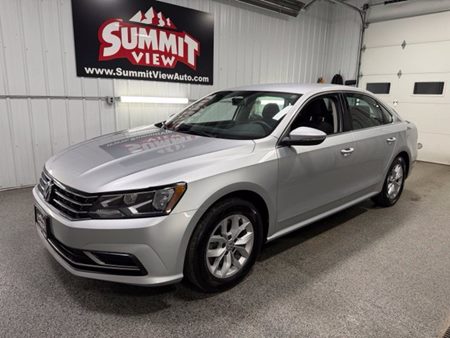 2016 Volkswagen Passat 1.8T S