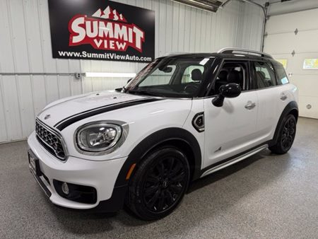 2019 MINI Countryman Signature
