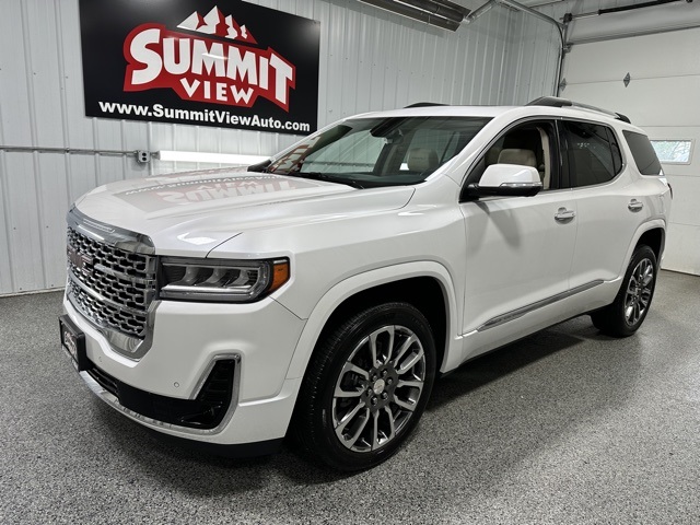 2020 GMC Acadia Denali