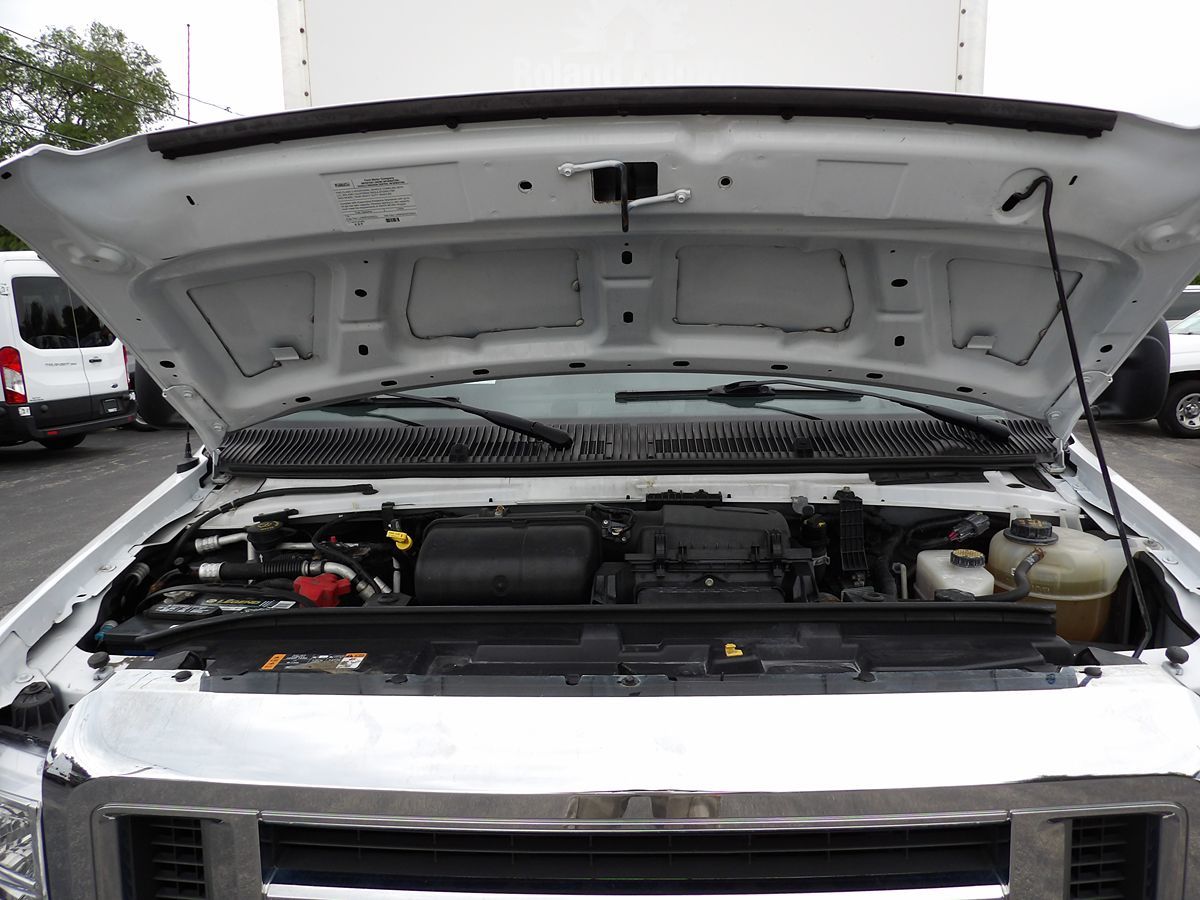 2021 Ford E-Series Cutaway Base - Photo 15