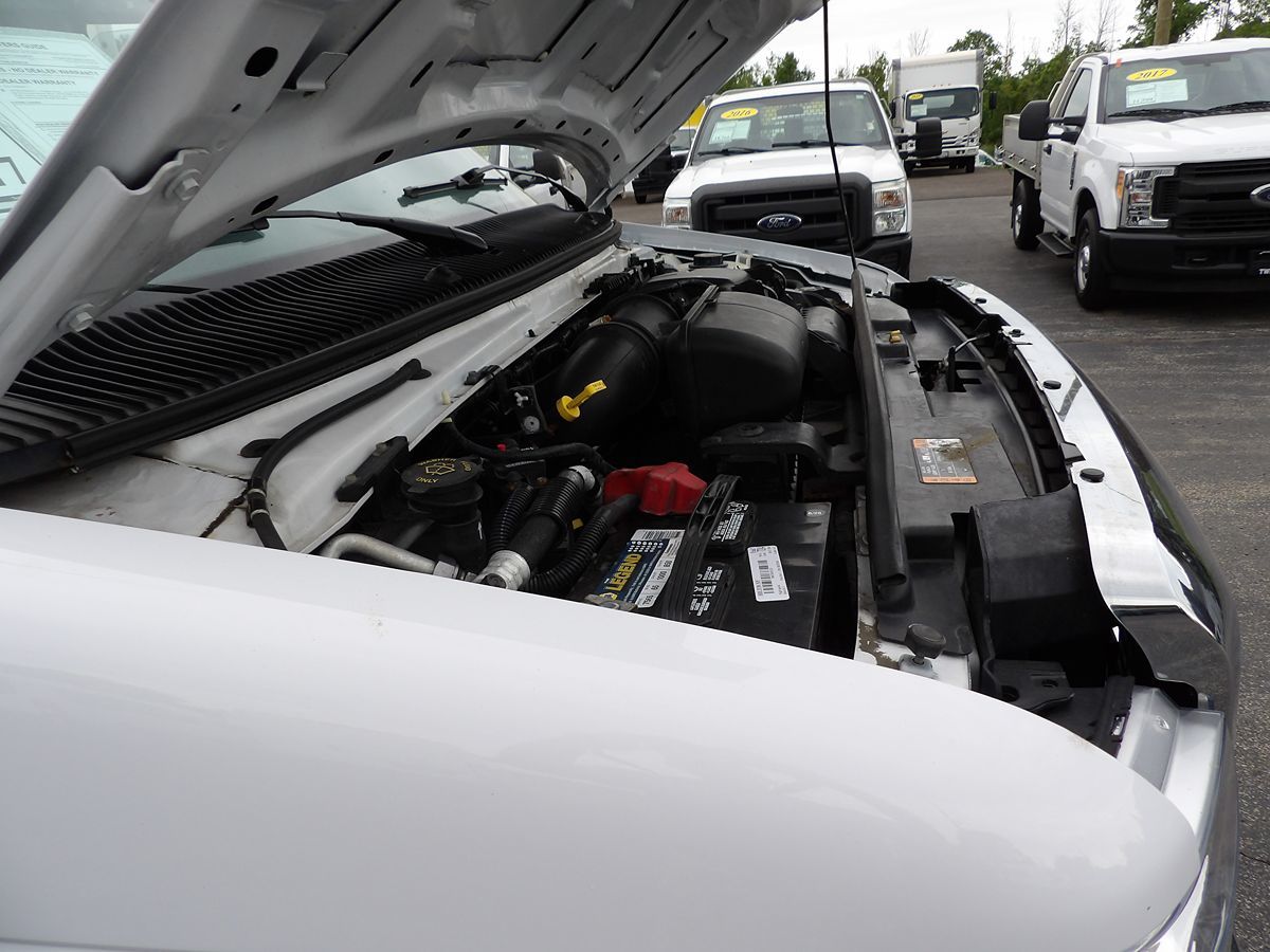 2021 Ford E-Series Cutaway Base - Photo 17