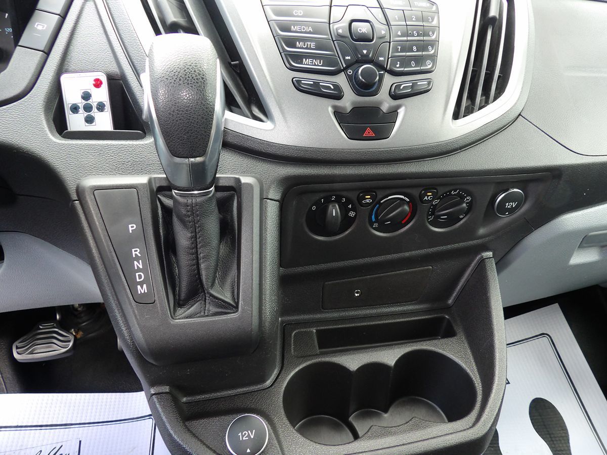 2017 Ford Transit Wagon XL - Photo 27