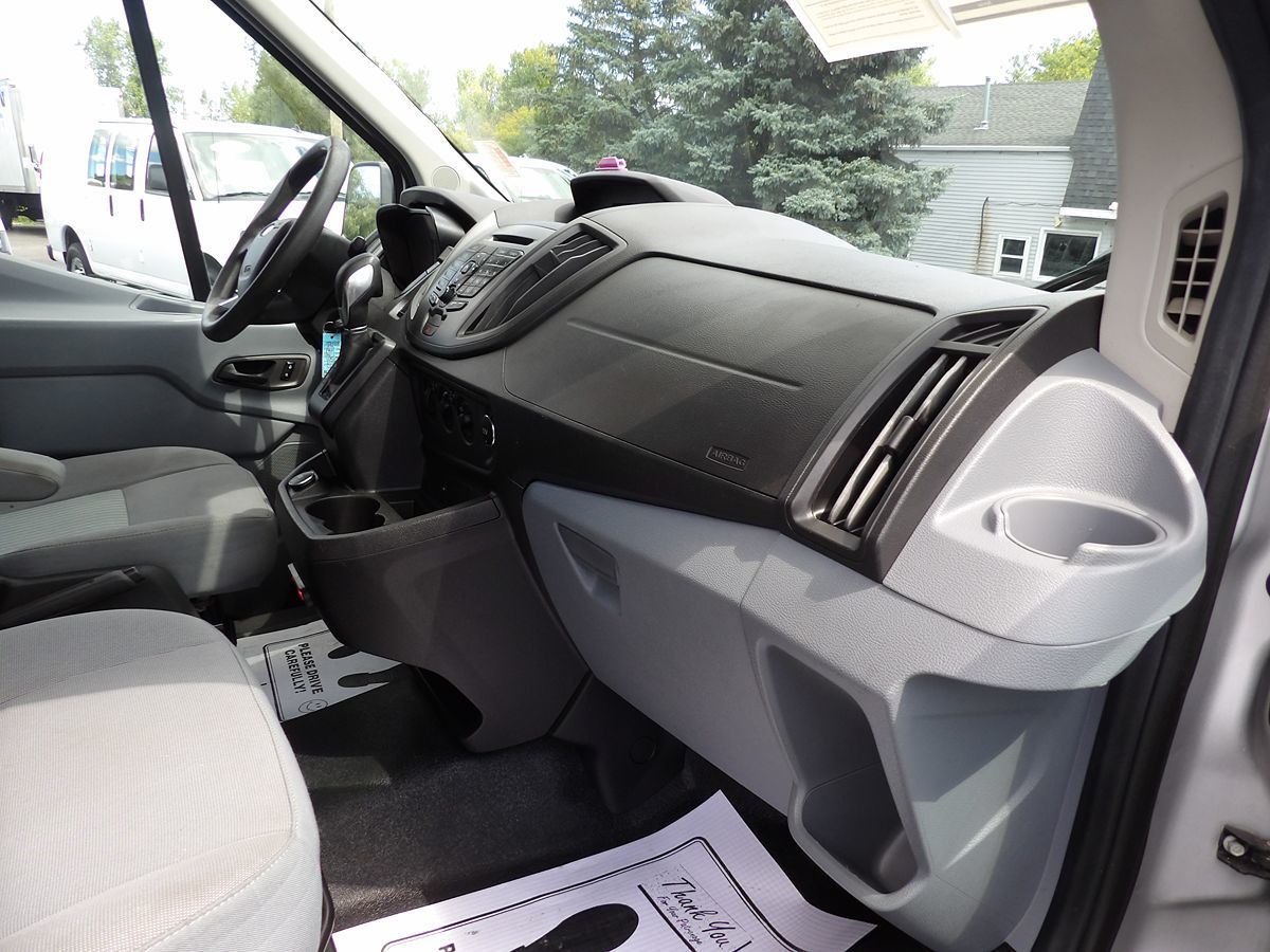 2017 Ford Transit Wagon XL - Photo 42