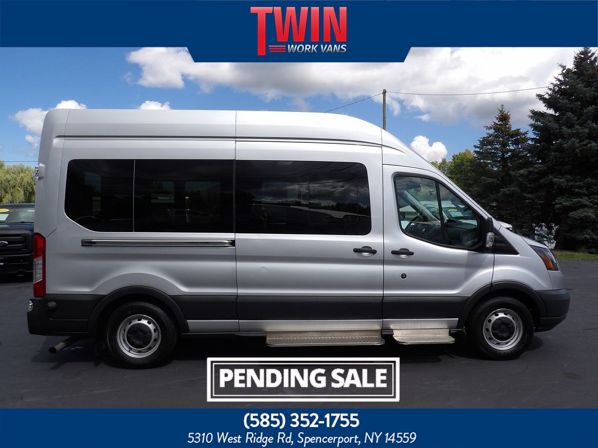 2017 Ford Transit Wagon XL - Photo 11