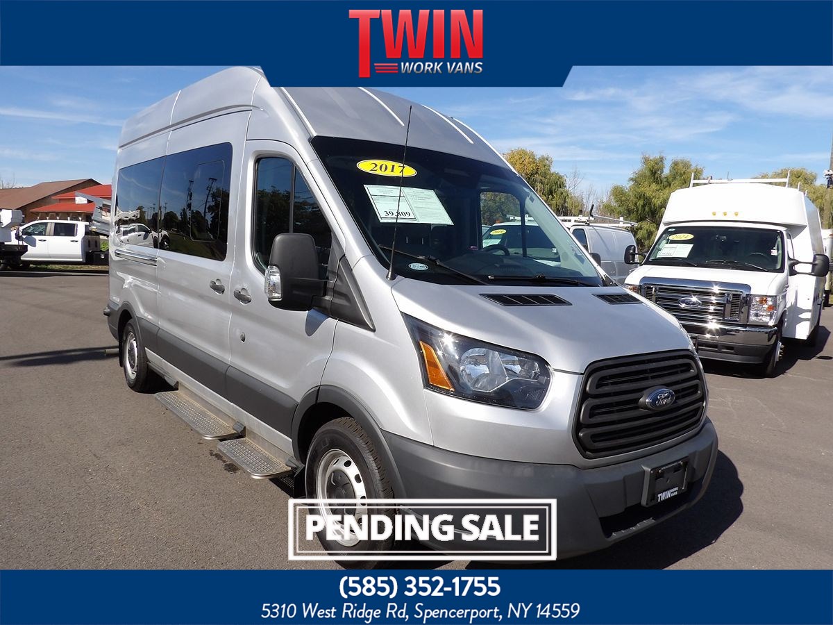 2017 Ford Transit Wagon XL - Photo 14
