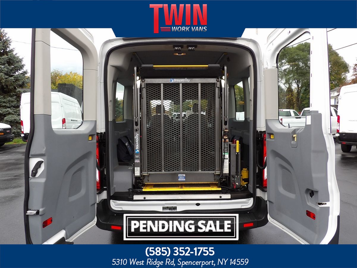 2017 Ford Transit Wagon XL - Photo 32