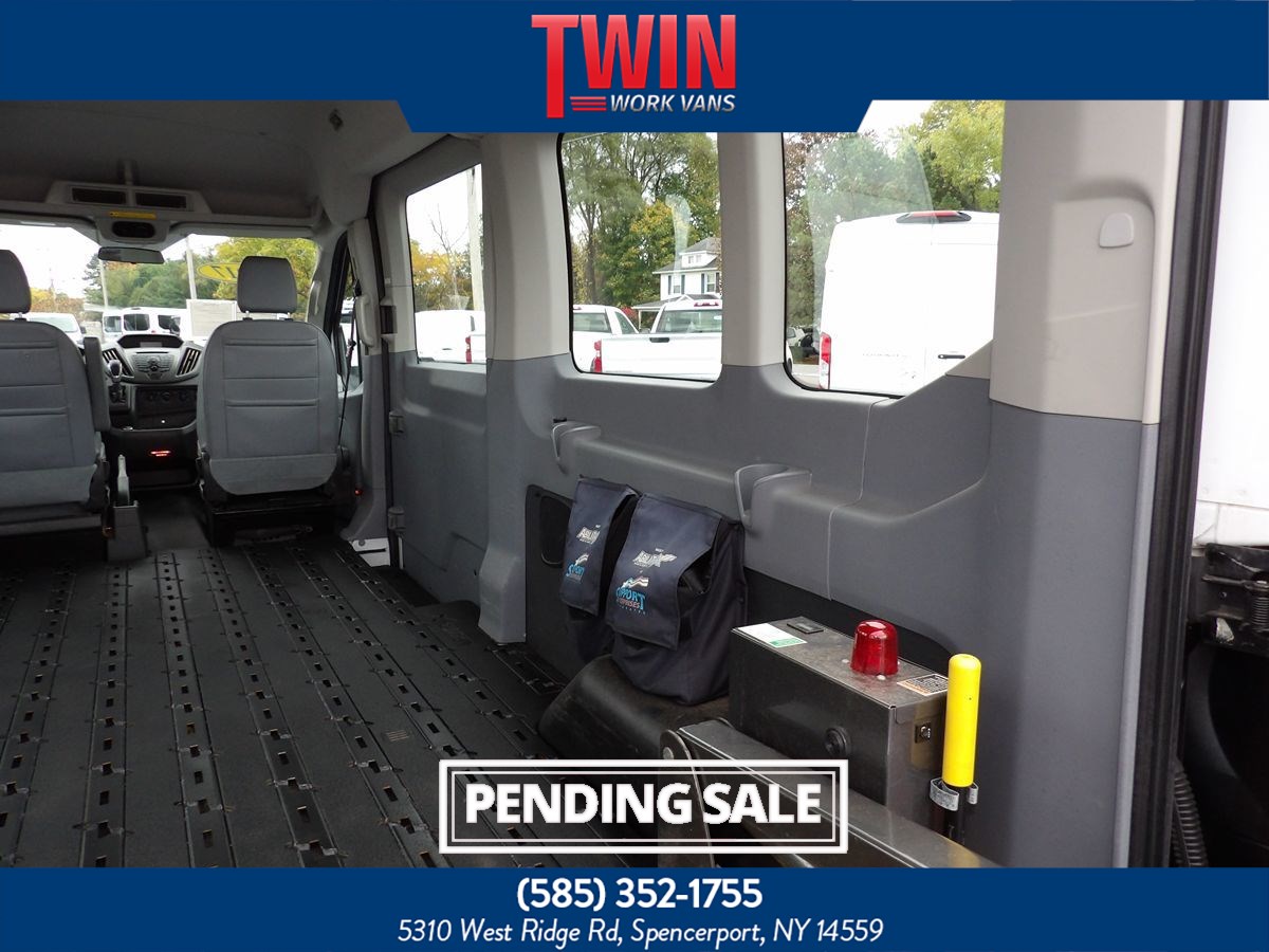 2017 Ford Transit Wagon XL - Photo 41