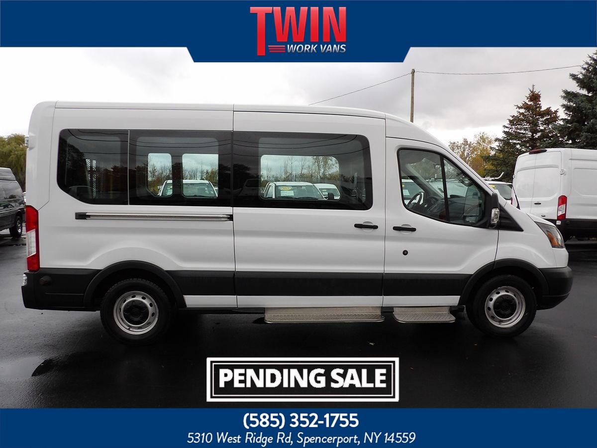 2017 Ford Transit Wagon XL - Photo 11