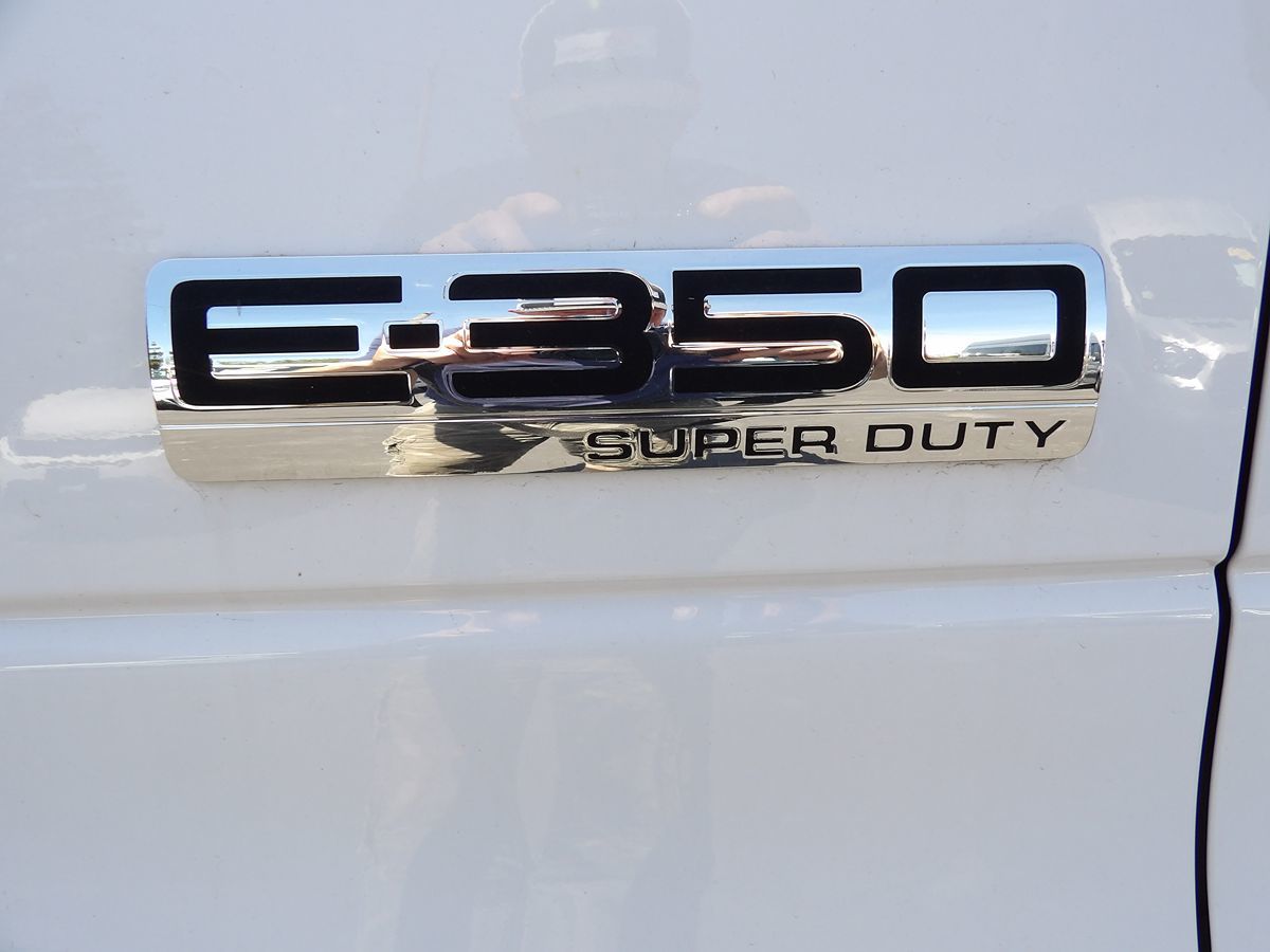 2023 Ford E-Series Cutaway Base - Photo 5