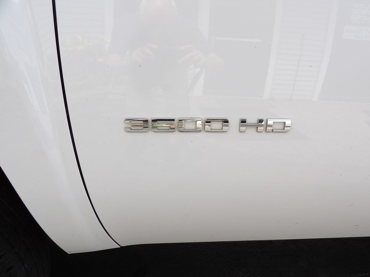2013 Chevrolet Silverado 3500HD Work Truck - Photo 6