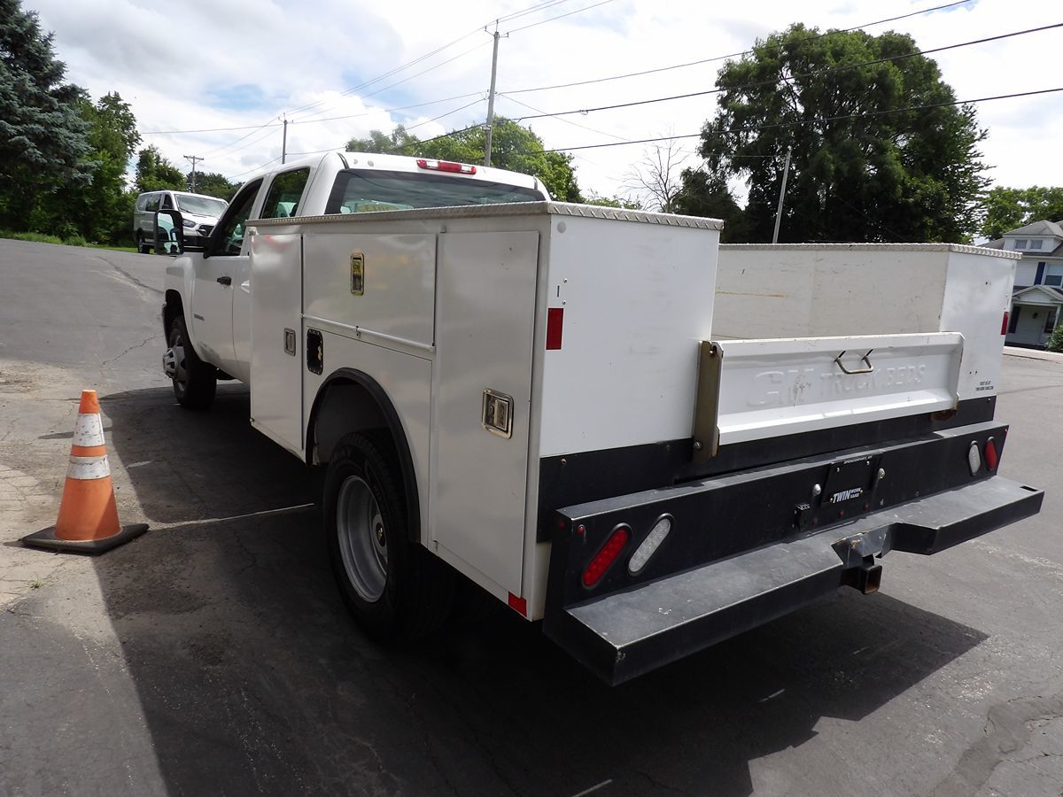 2013 Chevrolet Silverado 3500HD Work Truck - Photo 7