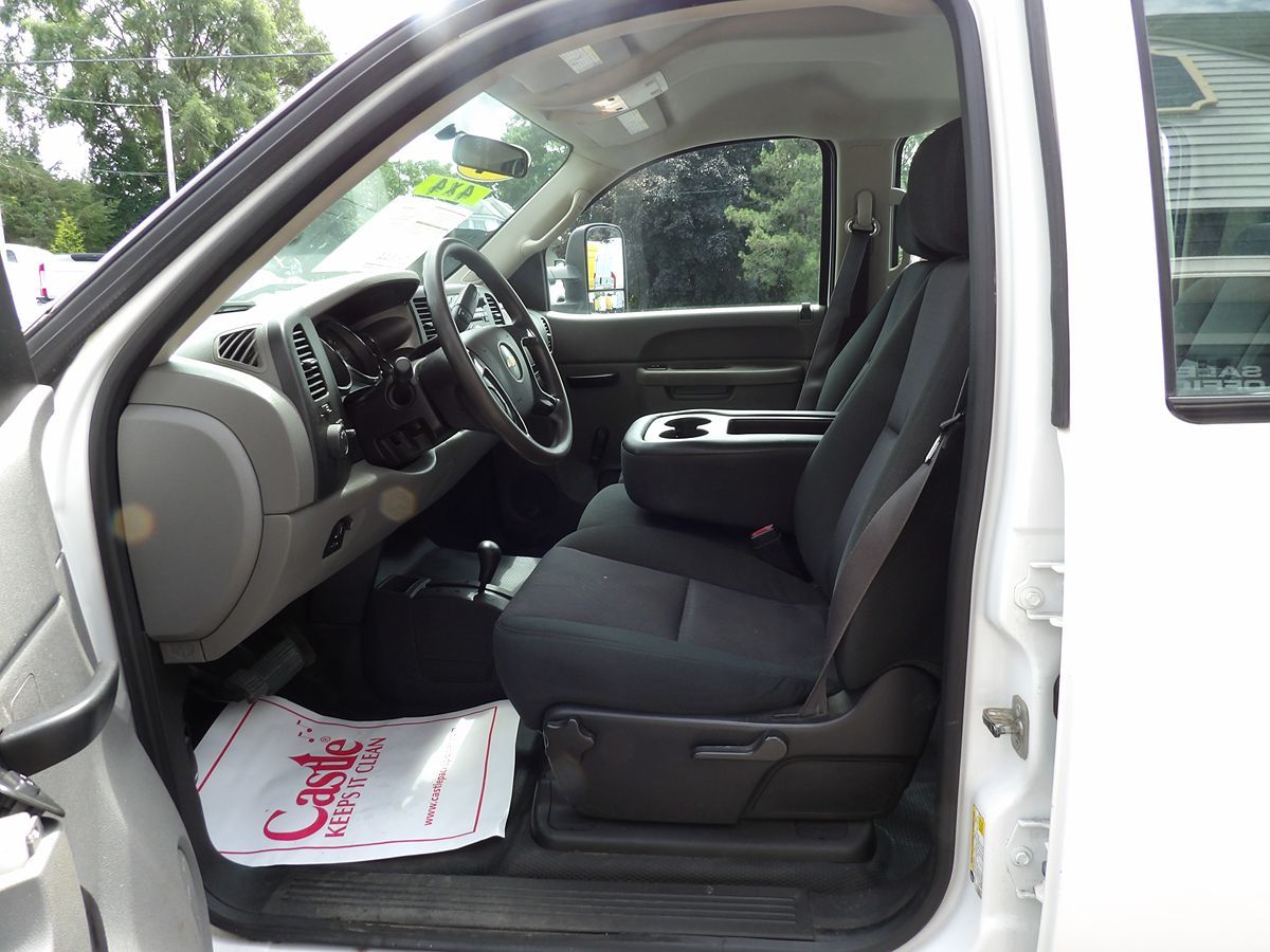 2013 Chevrolet Silverado 3500HD Work Truck - Photo 13