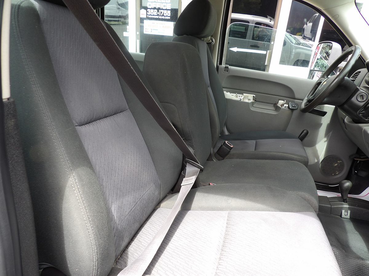 2013 Chevrolet Silverado 3500HD Work Truck - Photo 24