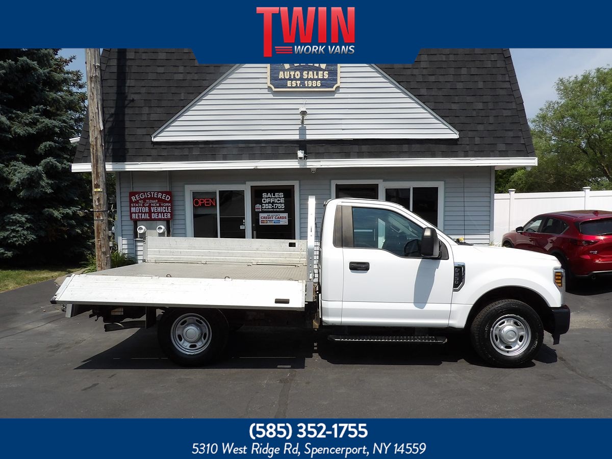 Oxford White 2019 Ford F-250 Super Duty Pickup Truck 4X2 Automatic