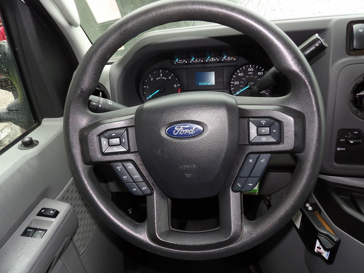2025 Ford E-Series Cutaway Base - Photo 16