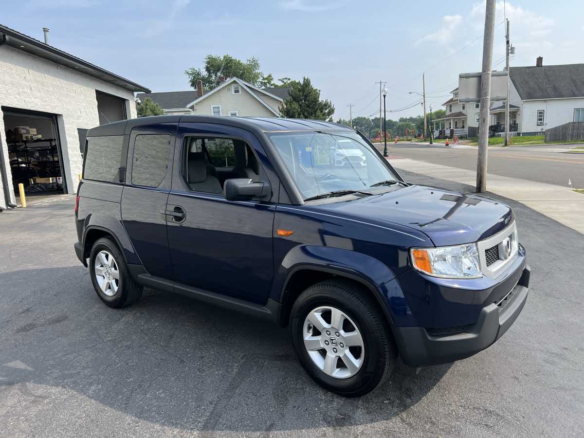 2010 Honda Element LX photo 6