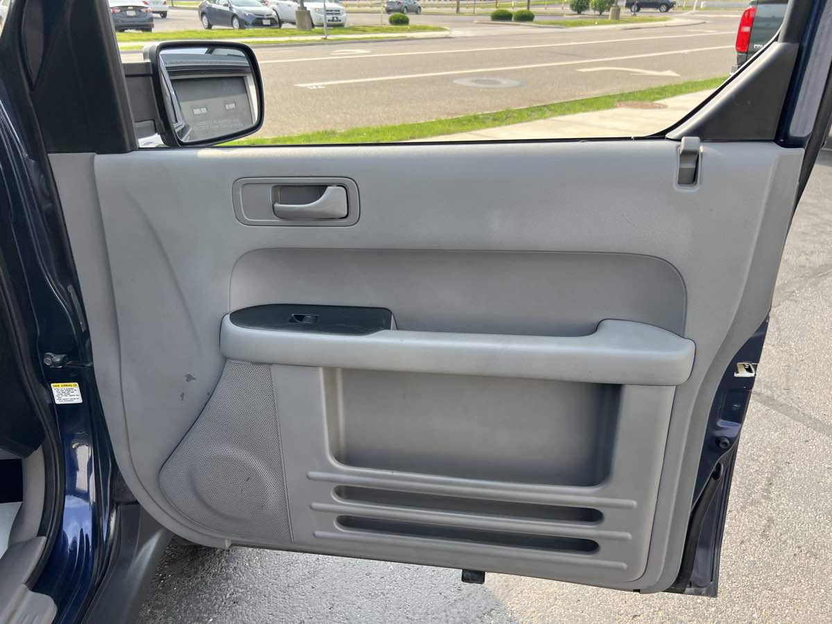 2010 Honda Element LX photo 20