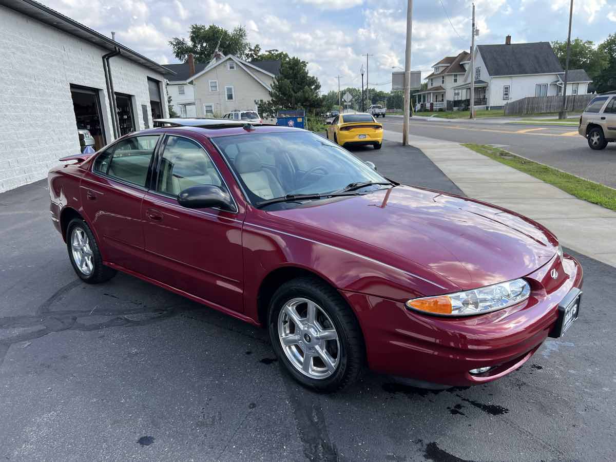 Sold 2004 Oldsmobile Alero GLS in Canton