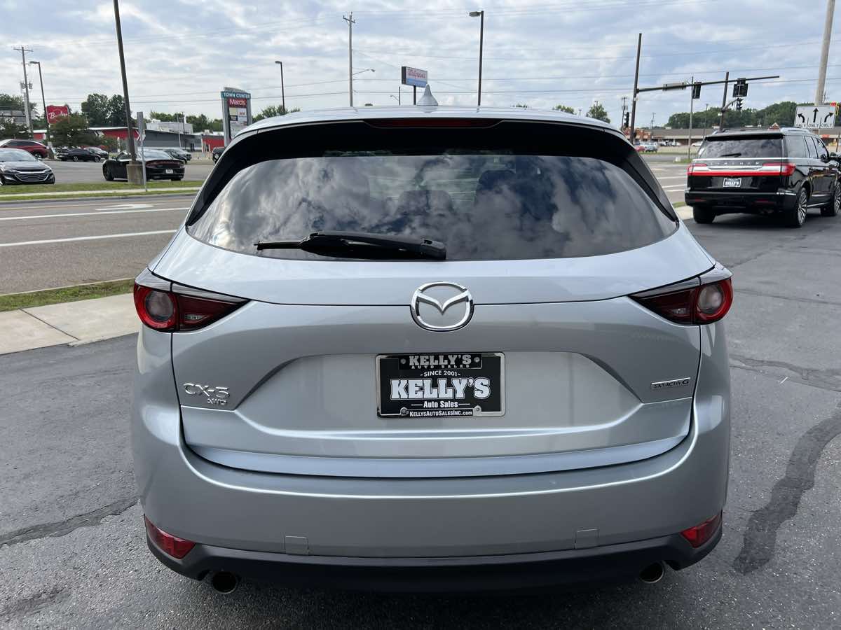 2020 Mazda CX-5 Touring photo 4