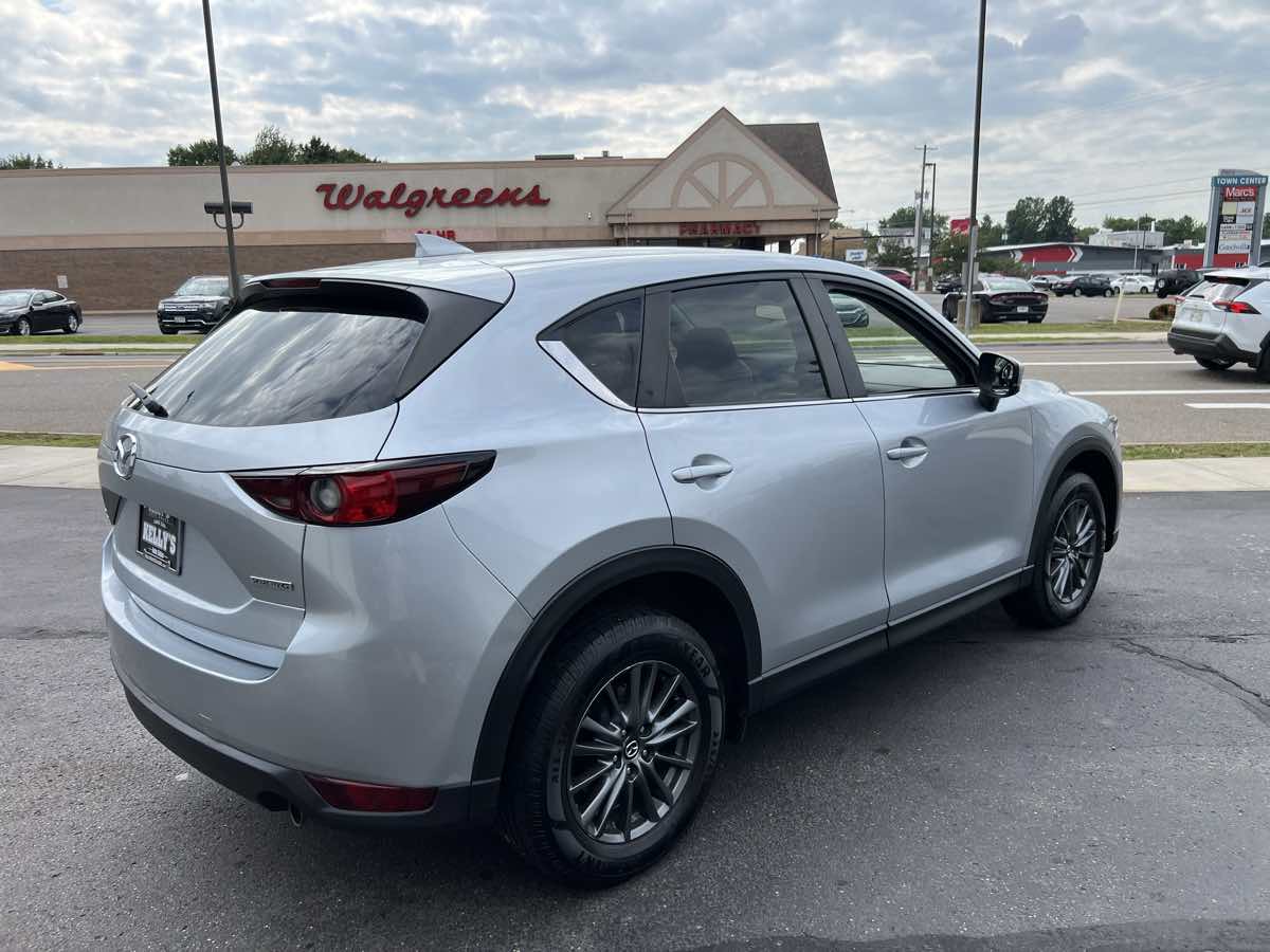 2020 Mazda CX-5 Touring photo 5