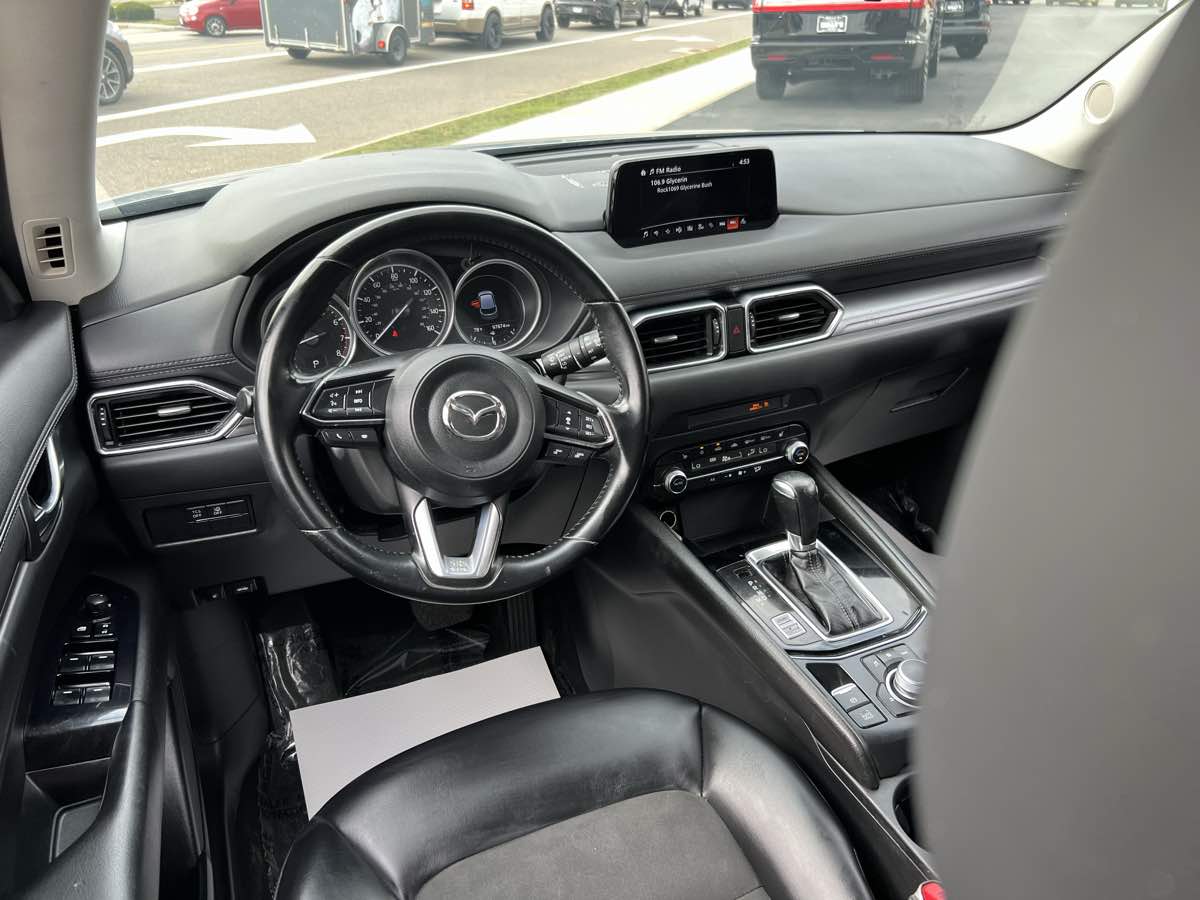 2020 Mazda CX-5 Touring photo 11