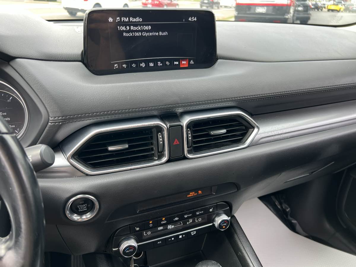 2020 Mazda CX-5 Touring photo 21