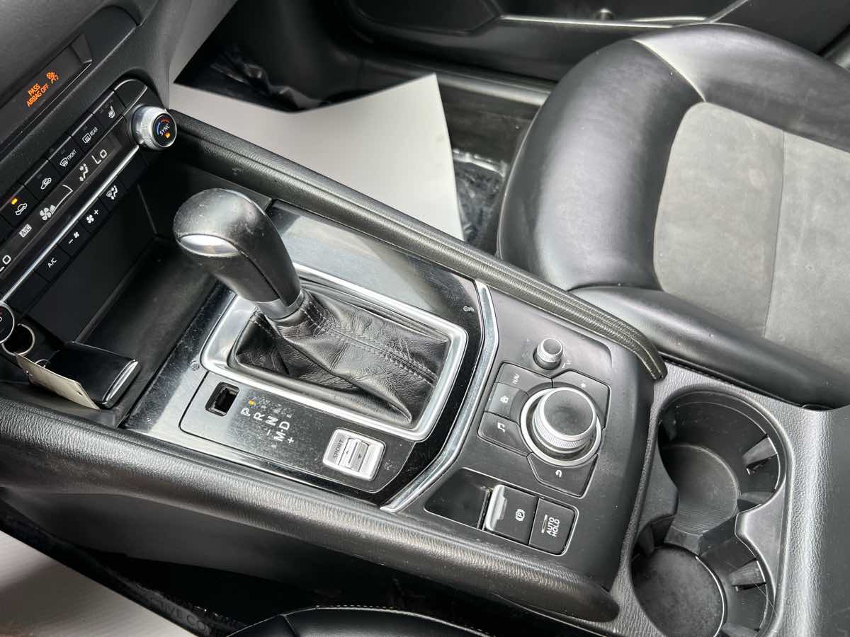 2020 Mazda CX-5 Touring photo 22