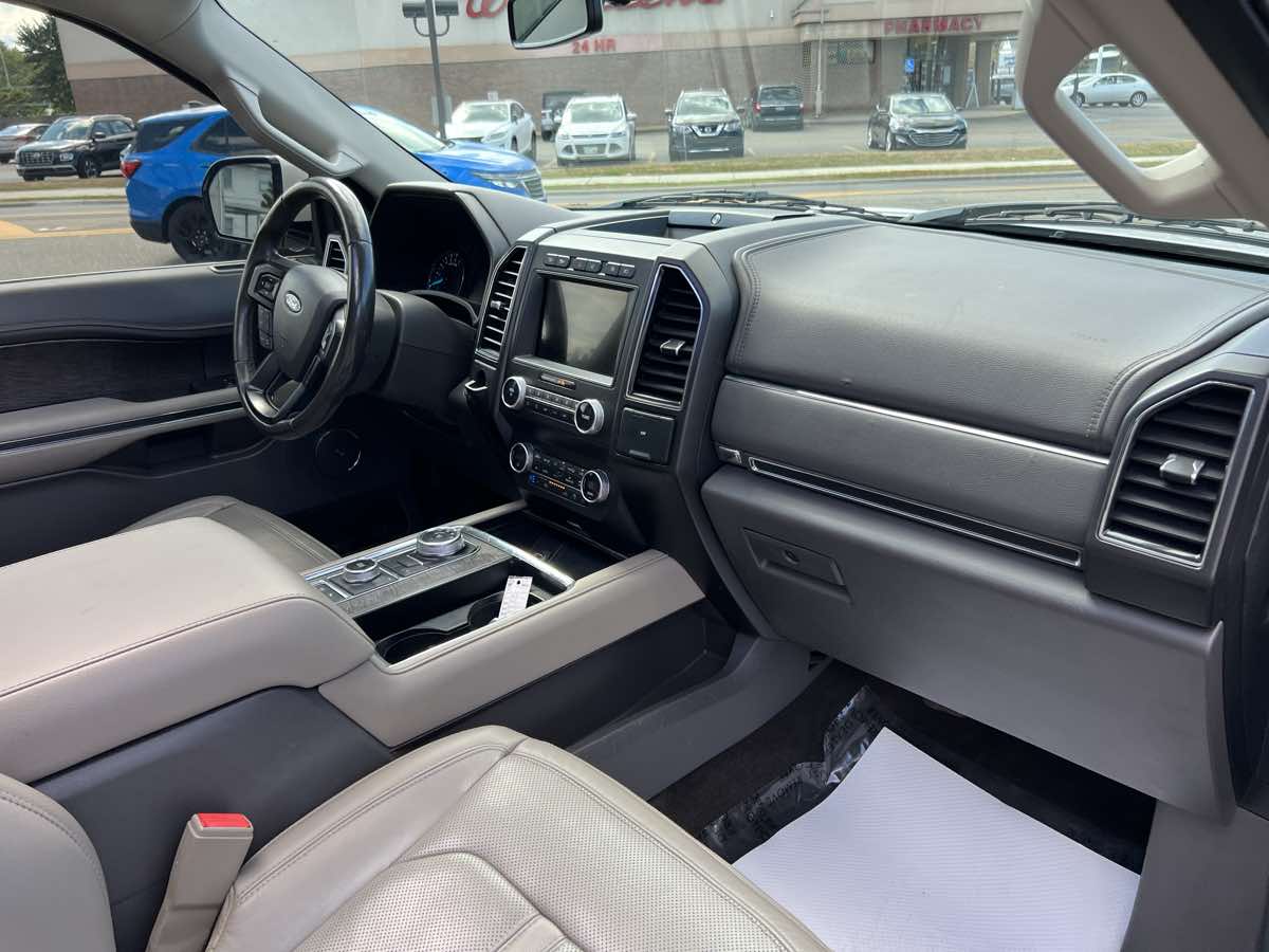 2019 Ford Expedition MAX Limited photo 19