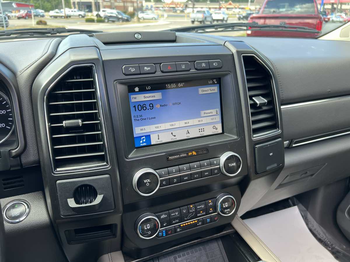 2019 Ford Expedition MAX Limited photo 23
